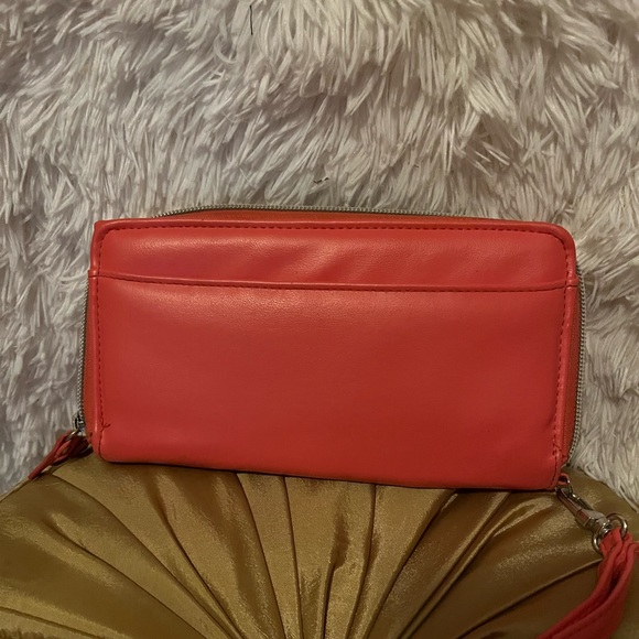 Wallet - Picture 2 of 4